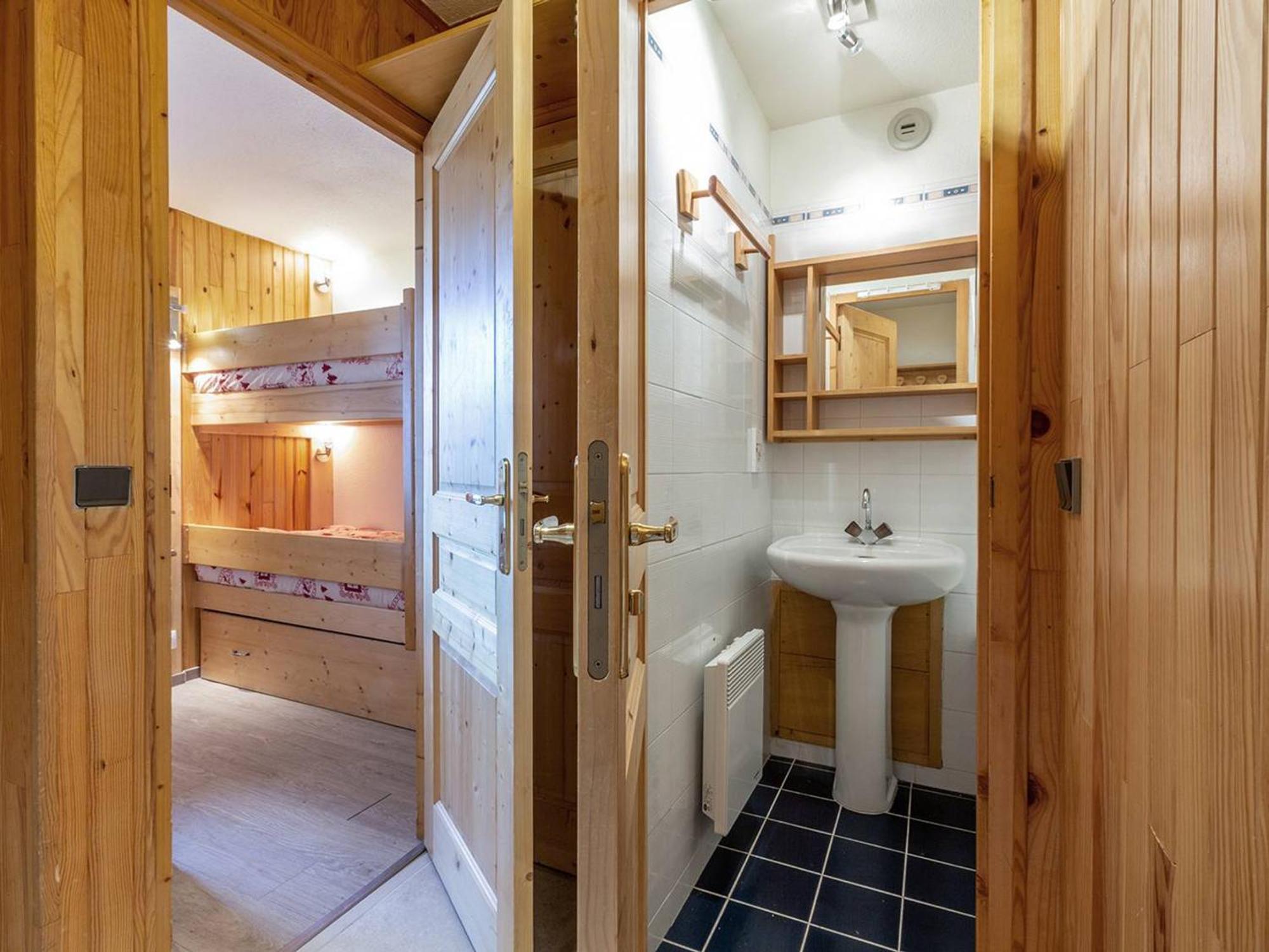Charmant Appartement Avec Balcon, Wifi Et Ascenseur A Meribel - Fr-1-355-14 외부 사진